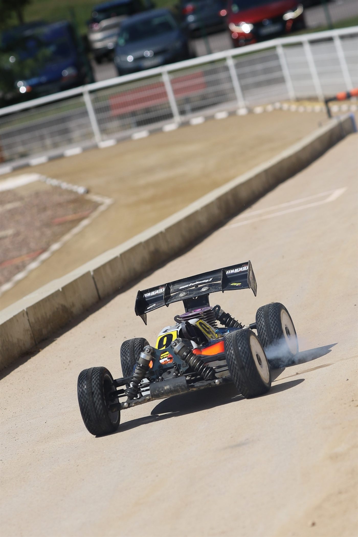 CF 1/8 — cliché de course